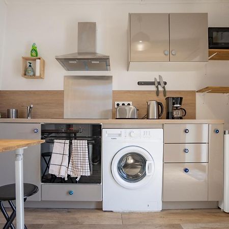 Petite Maison De Charme Au Coeur Du Centre Ville Apt Esterno foto