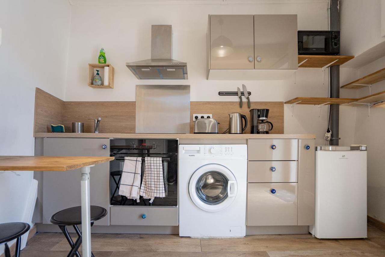 Petite Maison De Charme Au Coeur Du Centre Ville Apt Esterno foto